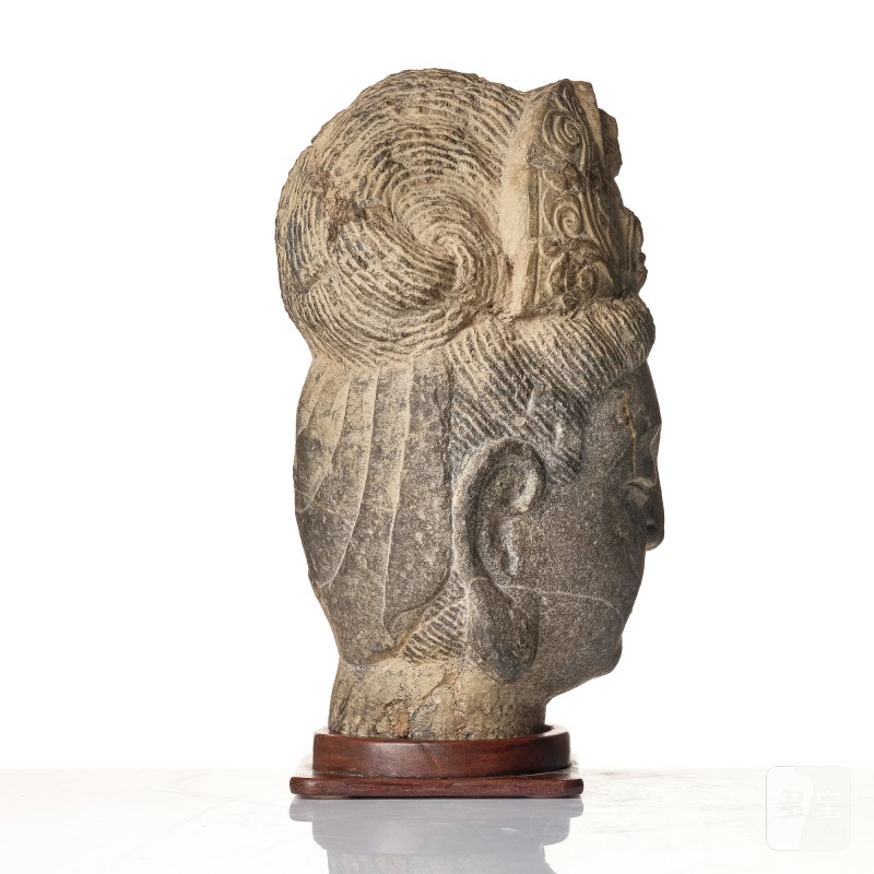 A large well sculptured head of Guanyin, - 图5